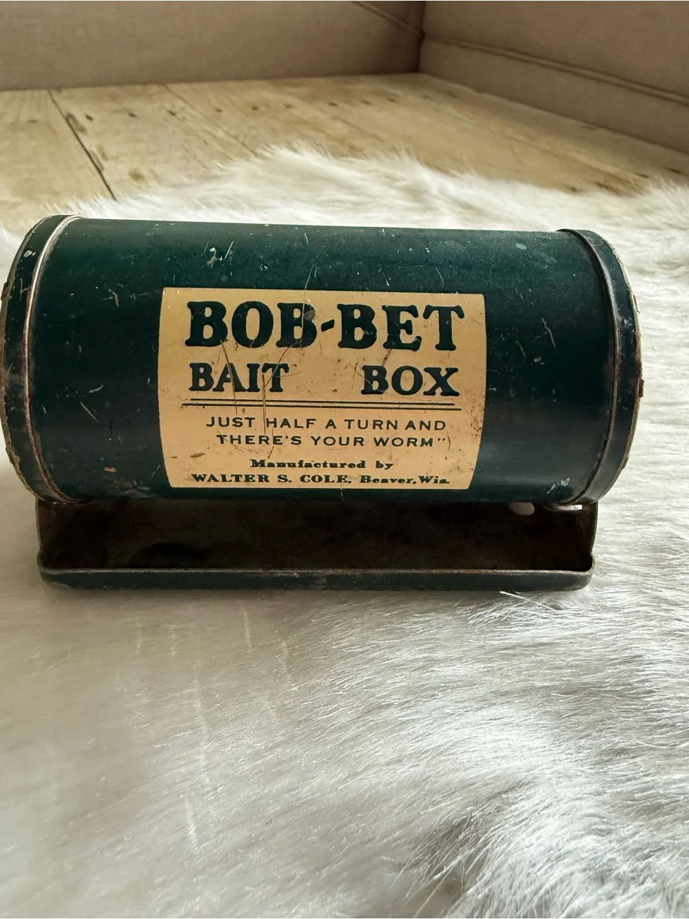 Vintage Bob-Bet Bait Box